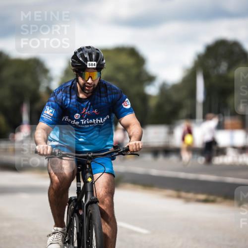 16.08.2026 - KN Förde Triathlon 2026 H.Heesch http://msf.ph/oto/9990963 16.08.2026 13:35:20 Radfahren 731 meine-sportfotos.de