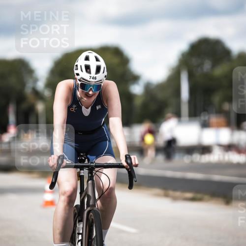 16.08.2026 - KN Förde Triathlon 2026 H.Heesch http://msf.ph/oto/9990975 16.08.2026 13:35:26 Radfahren 601, 731 meine-sportfotos.de