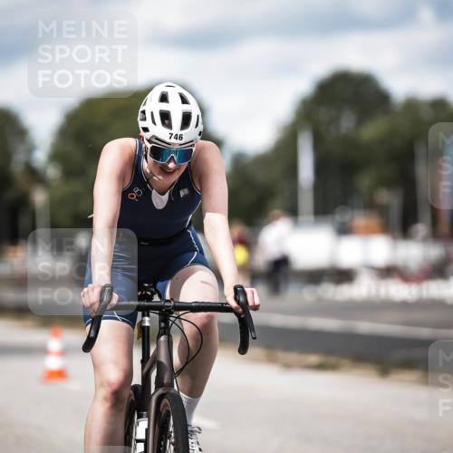 16.08.2026 - KN Förde Triathlon 2026 H.Heesch http://msf.ph/oto/9990977 16.08.2026 13:35:26 Radfahren 601, 731 meine-sportfotos.de