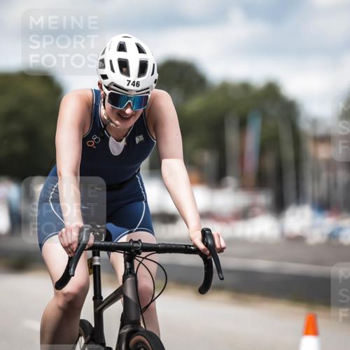16.08.2026 - KN Förde Triathlon 2026 H.Heesch http://msf.ph/oto/9990982 16.08.2026 13:35:26 Radfahren 601, 731 meine-sportfotos.de