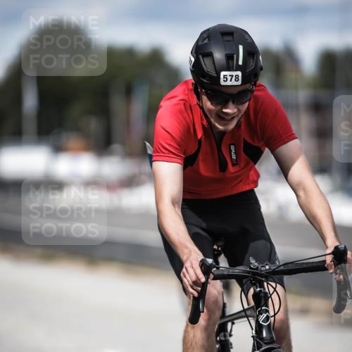 16.08.2026 - KN Förde Triathlon 2026 H.Heesch http://msf.ph/oto/9991002 16.08.2026 13:35:31 Radfahren 601, 604 meine-sportfotos.de