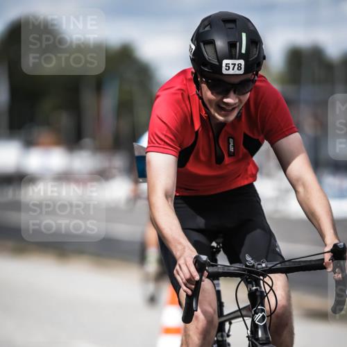 16.08.2026 - KN Förde Triathlon 2026 H.Heesch http://msf.ph/oto/9991003 16.08.2026 13:35:31 Radfahren 601, 604 meine-sportfotos.de