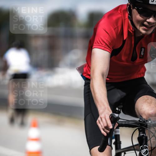 16.08.2026 - KN Förde Triathlon 2026 H.Heesch http://msf.ph/oto/9991007 16.08.2026 13:35:31 Radfahren 601, 604 meine-sportfotos.de