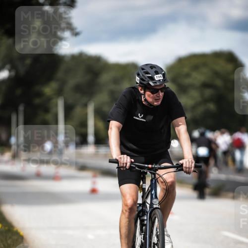 16.08.2026 - KN Förde Triathlon 2026 H.Heesch http://msf.ph/oto/9991010 16.08.2026 13:35:38 Radfahren  meine-sportfotos.de