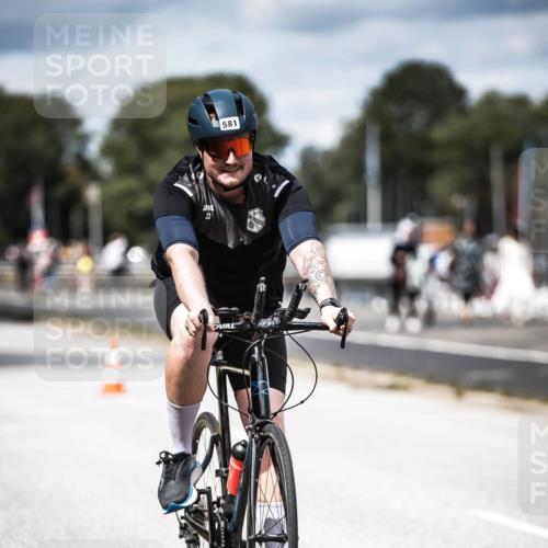 16.08.2026 - KN Förde Triathlon 2026 H.Heesch http://msf.ph/oto/9991069 16.08.2026 13:36:05 Radfahren  meine-sportfotos.de