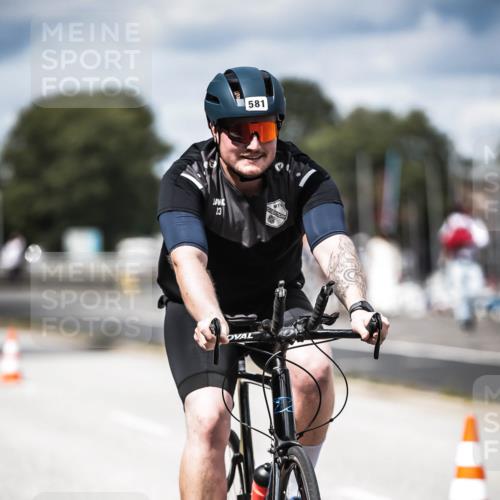 16.08.2026 - KN Förde Triathlon 2026 H.Heesch http://msf.ph/oto/9991075 16.08.2026 13:36:05 Radfahren  meine-sportfotos.de