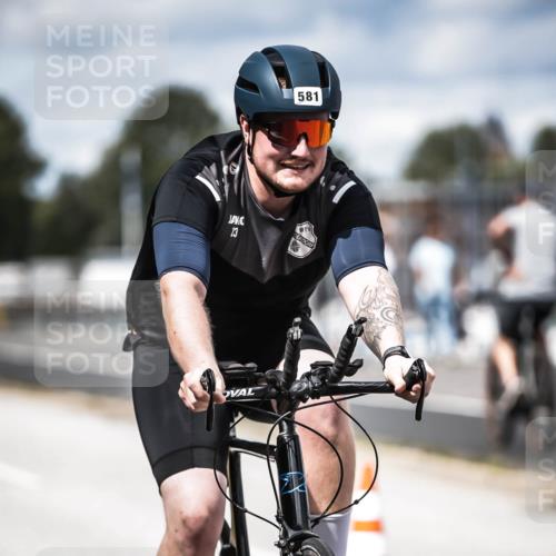 16.08.2026 - KN Förde Triathlon 2026 H.Heesch http://msf.ph/oto/9991079 16.08.2026 13:36:05 Radfahren  meine-sportfotos.de