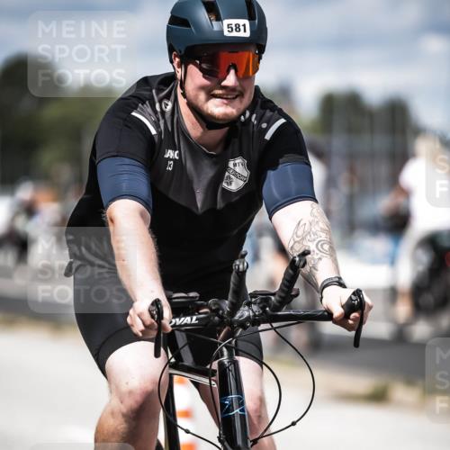 16.08.2026 - KN Förde Triathlon 2026 H.Heesch http://msf.ph/oto/9991082 16.08.2026 13:36:05 Radfahren  meine-sportfotos.de