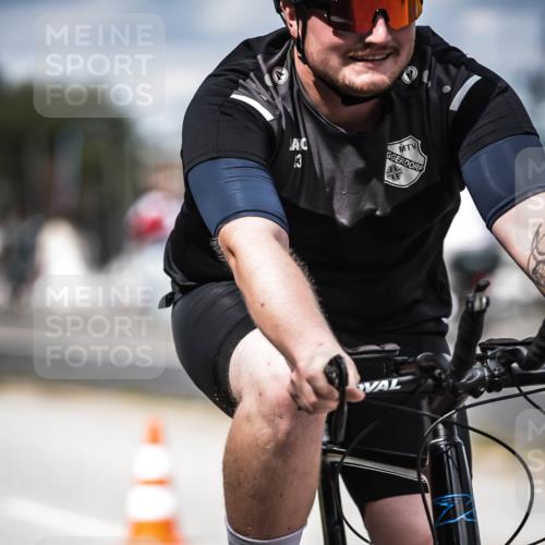 16.08.2026 - KN Förde Triathlon 2026 H.Heesch http://msf.ph/oto/9991085 16.08.2026 13:36:06 Radfahren  meine-sportfotos.de