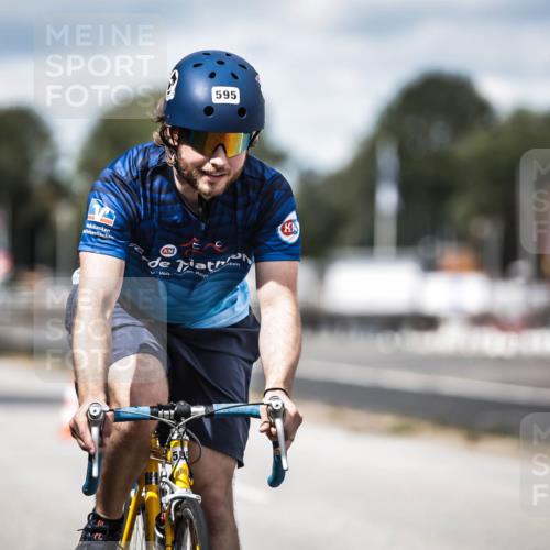 16.08.2026 - KN Förde Triathlon 2026 H.Heesch http://msf.ph/oto/9991105 16.08.2026 13:36:33 Radfahren  meine-sportfotos.de