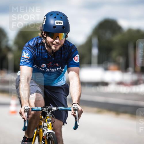 16.08.2026 - KN Förde Triathlon 2026 H.Heesch http://msf.ph/oto/9991106 16.08.2026 13:36:33 Radfahren  meine-sportfotos.de