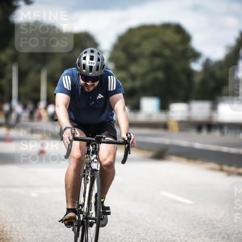 16.08.2026 - KN Förde Triathlon 2026 H.Heesch http://msf.ph/oto/9991108 16.08.2026 13:36:47 Radfahren  meine-sportfotos.de