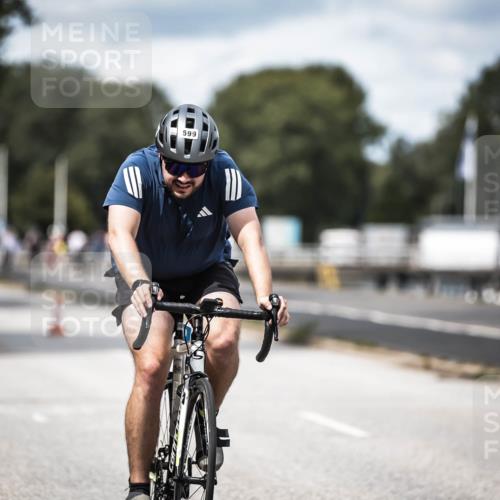 16.08.2026 - KN Förde Triathlon 2026 H.Heesch http://msf.ph/oto/9991110 16.08.2026 13:36:47 Radfahren  meine-sportfotos.de