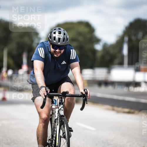 16.08.2026 - KN Förde Triathlon 2026 H.Heesch http://msf.ph/oto/9991113 16.08.2026 13:36:48 Radfahren  meine-sportfotos.de