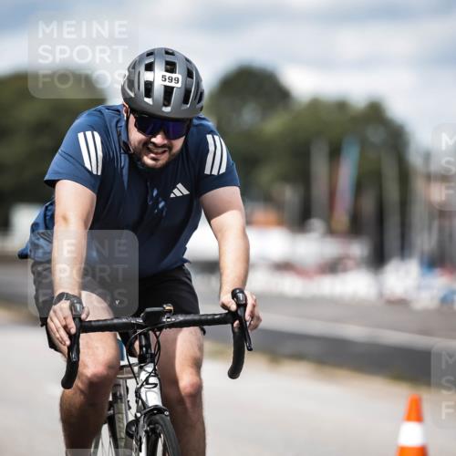 16.08.2026 - KN Förde Triathlon 2026 H.Heesch http://msf.ph/oto/9991121 16.08.2026 13:36:48 Radfahren  meine-sportfotos.de