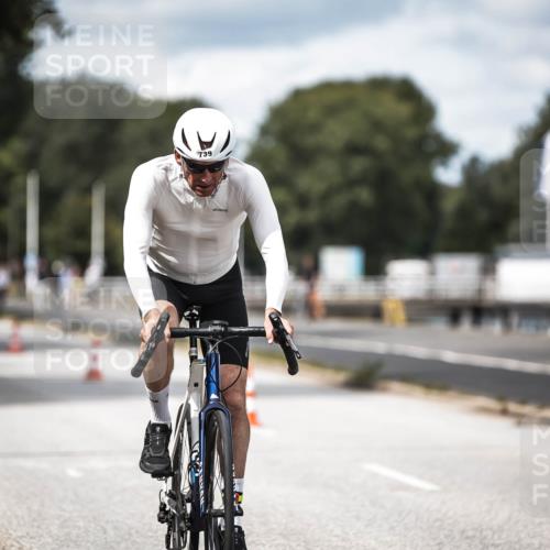 16.08.2026 - KN Förde Triathlon 2026 H.Heesch http://msf.ph/oto/9991124 16.08.2026 13:36:57 Radfahren  meine-sportfotos.de
