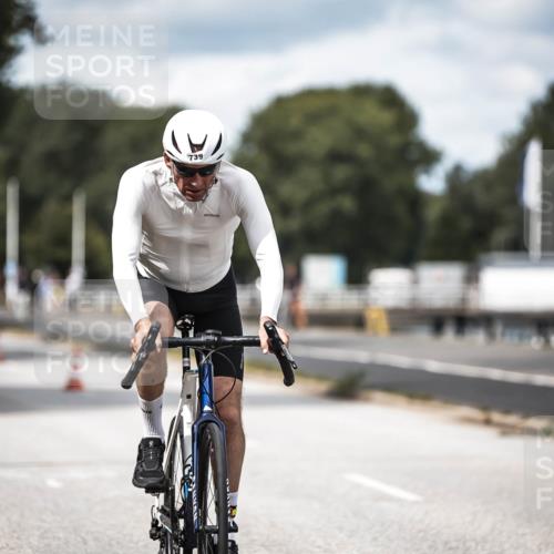 16.08.2026 - KN Förde Triathlon 2026 H.Heesch http://msf.ph/oto/9991125 16.08.2026 13:36:57 Radfahren  meine-sportfotos.de