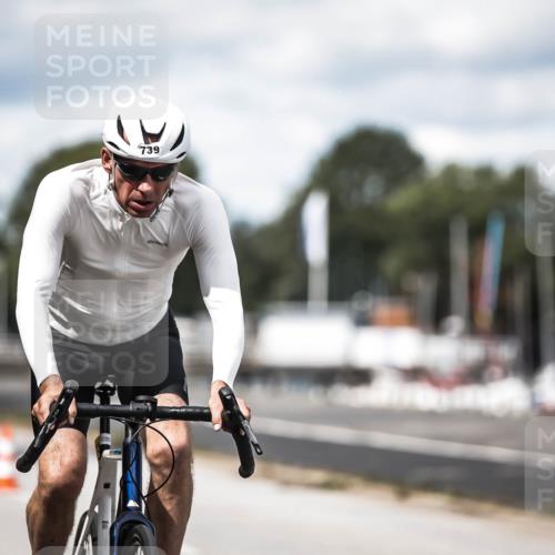 16.08.2026 - KN Förde Triathlon 2026 H.Heesch http://msf.ph/oto/9991135 16.08.2026 13:36:57 Radfahren  meine-sportfotos.de