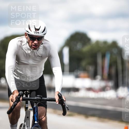16.08.2026 - KN Förde Triathlon 2026 H.Heesch http://msf.ph/oto/9991137 16.08.2026 13:36:57 Radfahren  meine-sportfotos.de