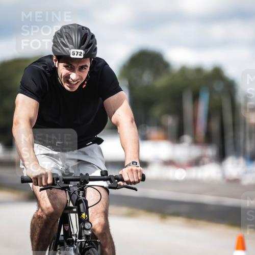 16.08.2026 - KN Förde Triathlon 2026 H.Heesch http://msf.ph/oto/9991159 16.08.2026 13:37:08 Radfahren  meine-sportfotos.de