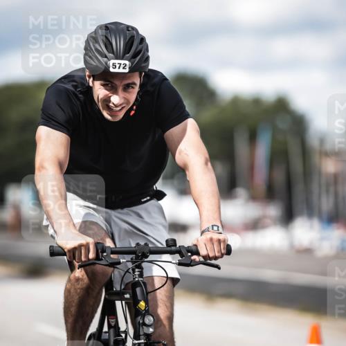 16.08.2026 - KN Förde Triathlon 2026 H.Heesch http://msf.ph/oto/9991161 16.08.2026 13:37:08 Radfahren  meine-sportfotos.de