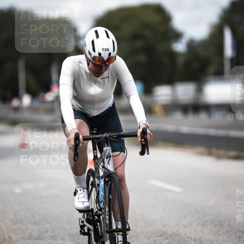 16.08.2026 - KN Förde Triathlon 2026 H.Heesch http://msf.ph/oto/9991163 16.08.2026 13:37:37 Radfahren  meine-sportfotos.de