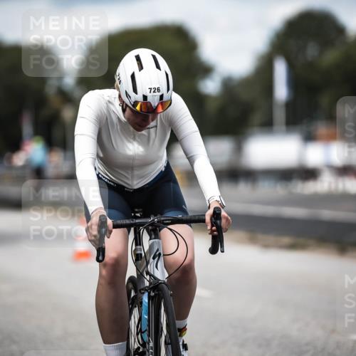 16.08.2026 - KN Förde Triathlon 2026 H.Heesch http://msf.ph/oto/9991167 16.08.2026 13:37:37 Radfahren  meine-sportfotos.de