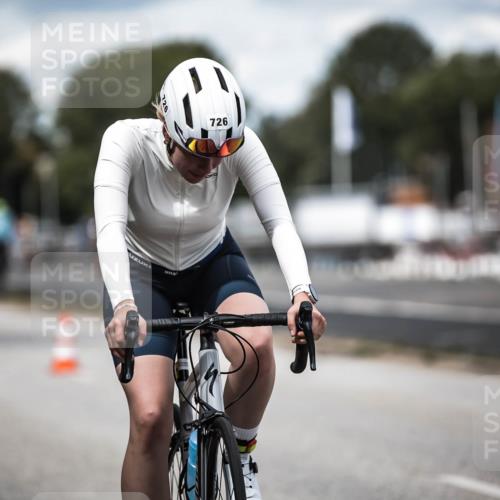 16.08.2026 - KN Förde Triathlon 2026 H.Heesch http://msf.ph/oto/9991169 16.08.2026 13:37:37 Radfahren  meine-sportfotos.de
