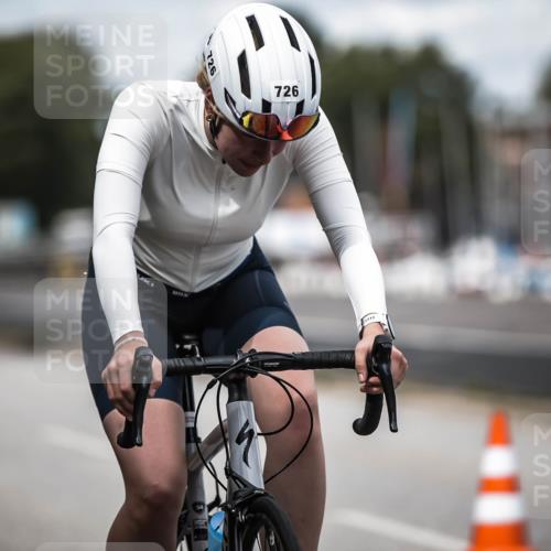 16.08.2026 - KN Förde Triathlon 2026 H.Heesch http://msf.ph/oto/9991174 16.08.2026 13:37:38 Radfahren  meine-sportfotos.de