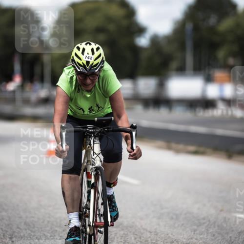 16.08.2026 - KN Förde Triathlon 2026 H.Heesch http://msf.ph/oto/9991185 16.08.2026 13:37:47 Radfahren 717 meine-sportfotos.de