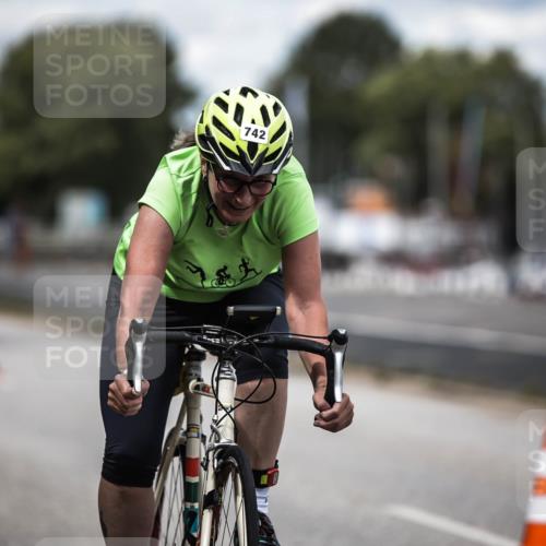 16.08.2026 - KN Förde Triathlon 2026 H.Heesch http://msf.ph/oto/9991191 16.08.2026 13:37:47 Radfahren 717 meine-sportfotos.de
