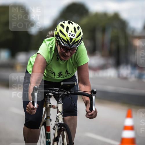 16.08.2026 - KN Förde Triathlon 2026 H.Heesch http://msf.ph/oto/9991193 16.08.2026 13:37:47 Radfahren 717 meine-sportfotos.de