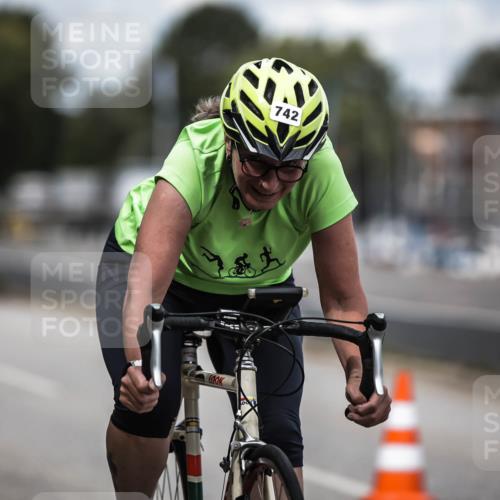 16.08.2026 - KN Förde Triathlon 2026 H.Heesch http://msf.ph/oto/9991195 16.08.2026 13:37:47 Radfahren 717 meine-sportfotos.de