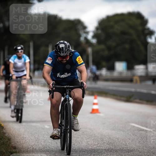 16.08.2026 - KN Förde Triathlon 2026 H.Heesch http://msf.ph/oto/9991198 16.08.2026 13:38:22 Radfahren  meine-sportfotos.de