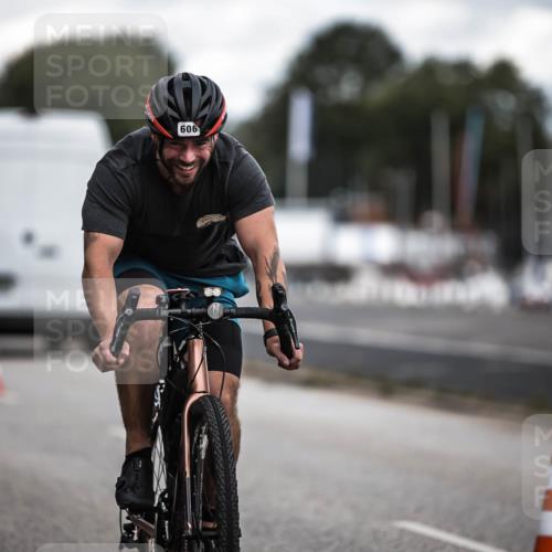 16.08.2026 - KN Förde Triathlon 2026 H.Heesch http://msf.ph/oto/9991239 16.08.2026 13:39:09 Radfahren  meine-sportfotos.de