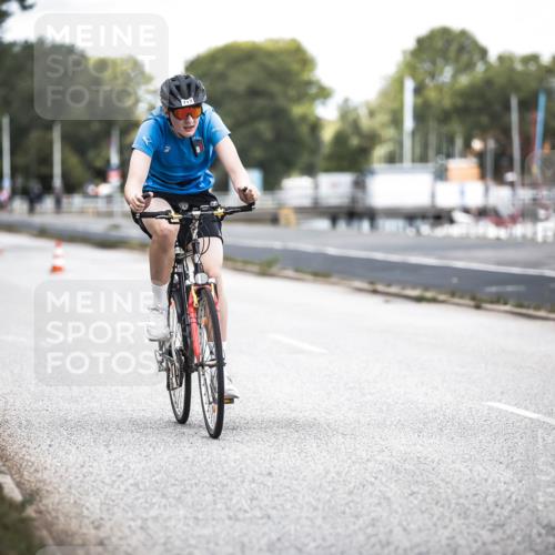 16.08.2026 - KN Förde Triathlon 2026 H.Heesch http://msf.ph/oto/9991257 16.08.2026 13:40:50 Radfahren  meine-sportfotos.de