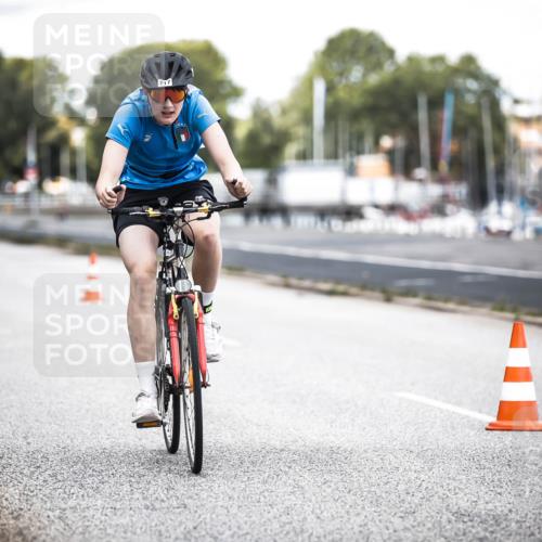 16.08.2026 - KN Förde Triathlon 2026 H.Heesch http://msf.ph/oto/9991264 16.08.2026 13:40:51 Radfahren  meine-sportfotos.de