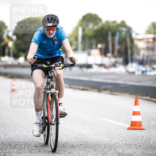 16.08.2026 - KN Förde Triathlon 2026 H.Heesch http://msf.ph/oto/9991268 16.08.2026 13:40:51 Radfahren  meine-sportfotos.de
