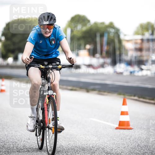 16.08.2026 - KN Förde Triathlon 2026 H.Heesch http://msf.ph/oto/9991270 16.08.2026 13:40:51 Radfahren  meine-sportfotos.de