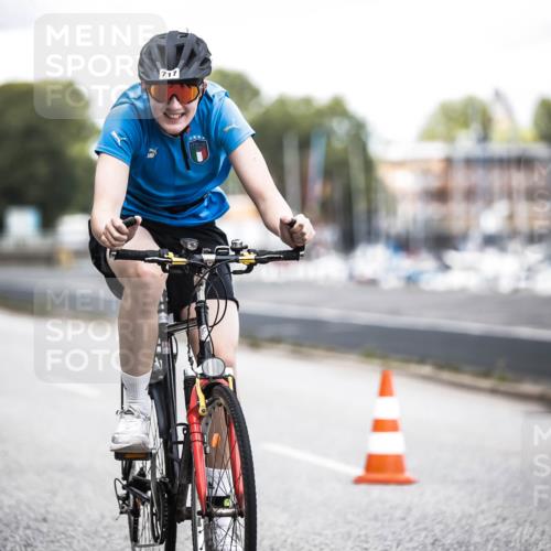 16.08.2026 - KN Förde Triathlon 2026 H.Heesch http://msf.ph/oto/9991274 16.08.2026 13:40:51 Radfahren  meine-sportfotos.de