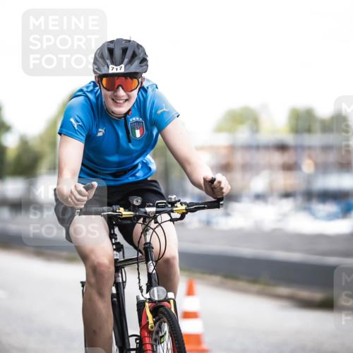 16.08.2026 - KN Förde Triathlon 2026 H.Heesch http://msf.ph/oto/9991278 16.08.2026 13:40:51 Radfahren  meine-sportfotos.de