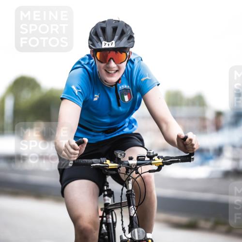 16.08.2026 - KN Förde Triathlon 2026 H.Heesch http://msf.ph/oto/9991282 16.08.2026 13:40:52 Radfahren  meine-sportfotos.de