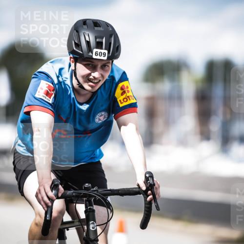 16.08.2026 - KN Förde Triathlon 2026 H.Heesch http://msf.ph/oto/9991309 16.08.2026 13:44:46 Radfahren  meine-sportfotos.de