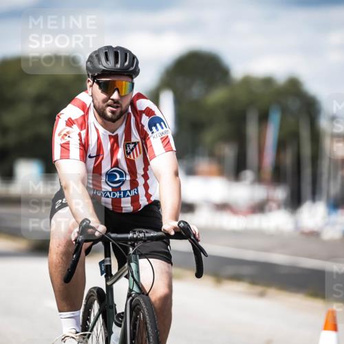 16.08.2026 - KN Förde Triathlon 2026 H.Heesch http://msf.ph/oto/9991322 16.08.2026 13:45:09 Radfahren  meine-sportfotos.de