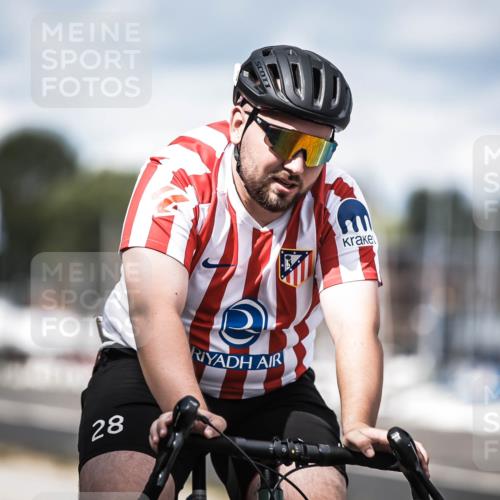 16.08.2026 - KN Förde Triathlon 2026 H.Heesch http://msf.ph/oto/9991333 16.08.2026 13:45:10 Radfahren  meine-sportfotos.de