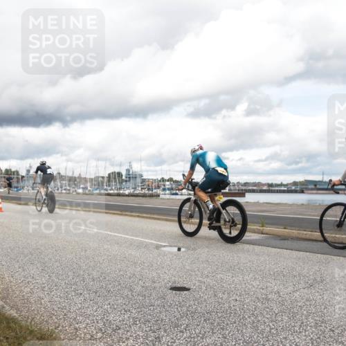 16.08.2026 - KN Förde Triathlon 2026 H.Heesch http://msf.ph/oto/9991335 16.08.2026 13:12:09 Radfahren 523, 542, 555, 578, 589, 726, 729, 746 meine-sportfotos.de