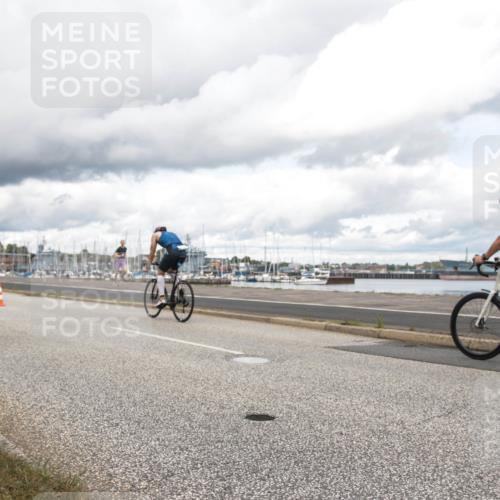 16.08.2026 - KN Förde Triathlon 2026 H.Heesch http://msf.ph/oto/9991351 16.08.2026 13:12:53 Radfahren 514, 595, 708 meine-sportfotos.de
