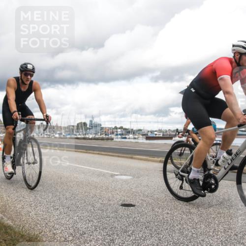 16.08.2026 - KN Förde Triathlon 2026 H.Heesch http://msf.ph/oto/9991356 16.08.2026 13:13:04 Radfahren 556, 588, 734 meine-sportfotos.de