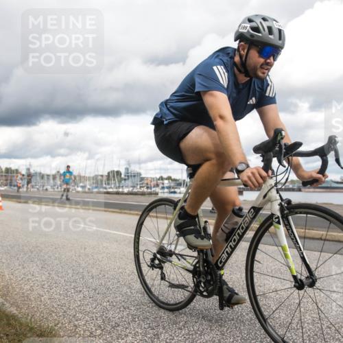 16.08.2026 - KN Förde Triathlon 2026 H.Heesch http://msf.ph/oto/9991373 16.08.2026 13:13:49 Radfahren 535, 567, 571, 585, 599, 608, 703, 731 meine-sportfotos.de