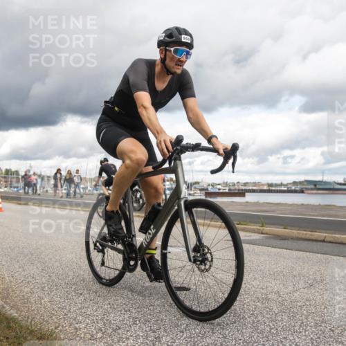 16.08.2026 - KN Förde Triathlon 2026 H.Heesch http://msf.ph/oto/9991406 16.08.2026 13:14:56 Radfahren 550 meine-sportfotos.de